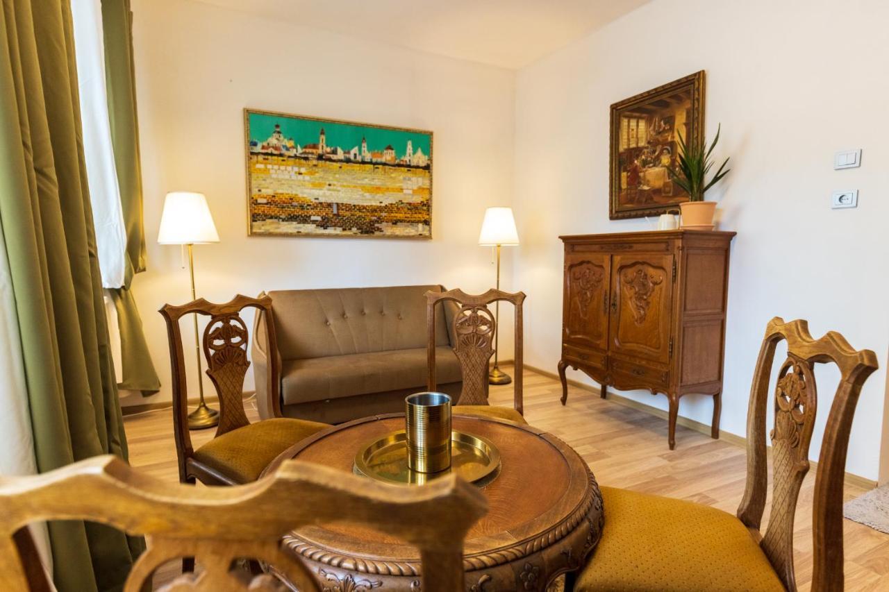 Doma3 Luxury Vilnius Apartment Bagian luar foto